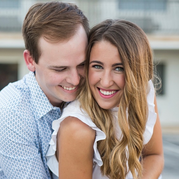 Meet your Posher, Addison - Picture 1 of 1